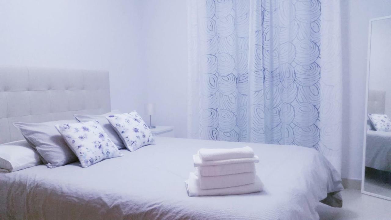 Kronos Apartment Бенидорм Екстериор снимка